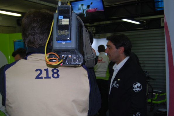 MotoGP-Le-Mans-2012-2